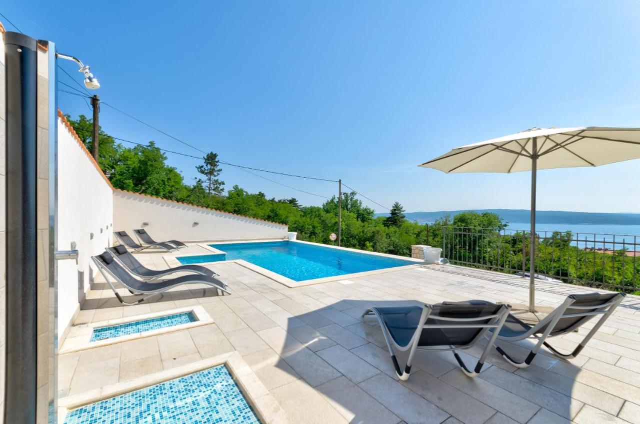 Draginja Hotel Crikvenica Bagian luar foto